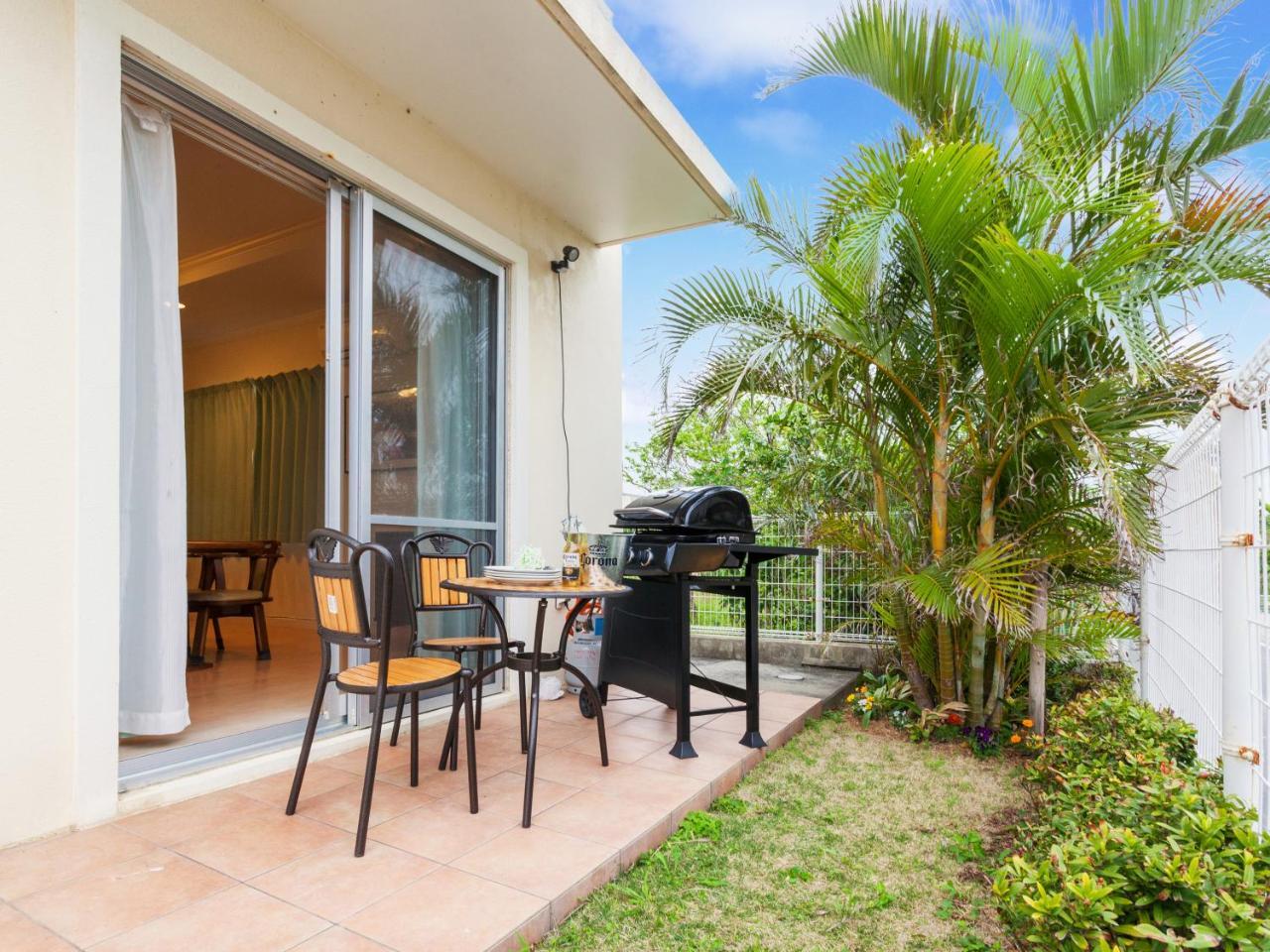 Kariyushi Condominium Resort Residential Del Sol Okinawa Uruma Exteriör bild